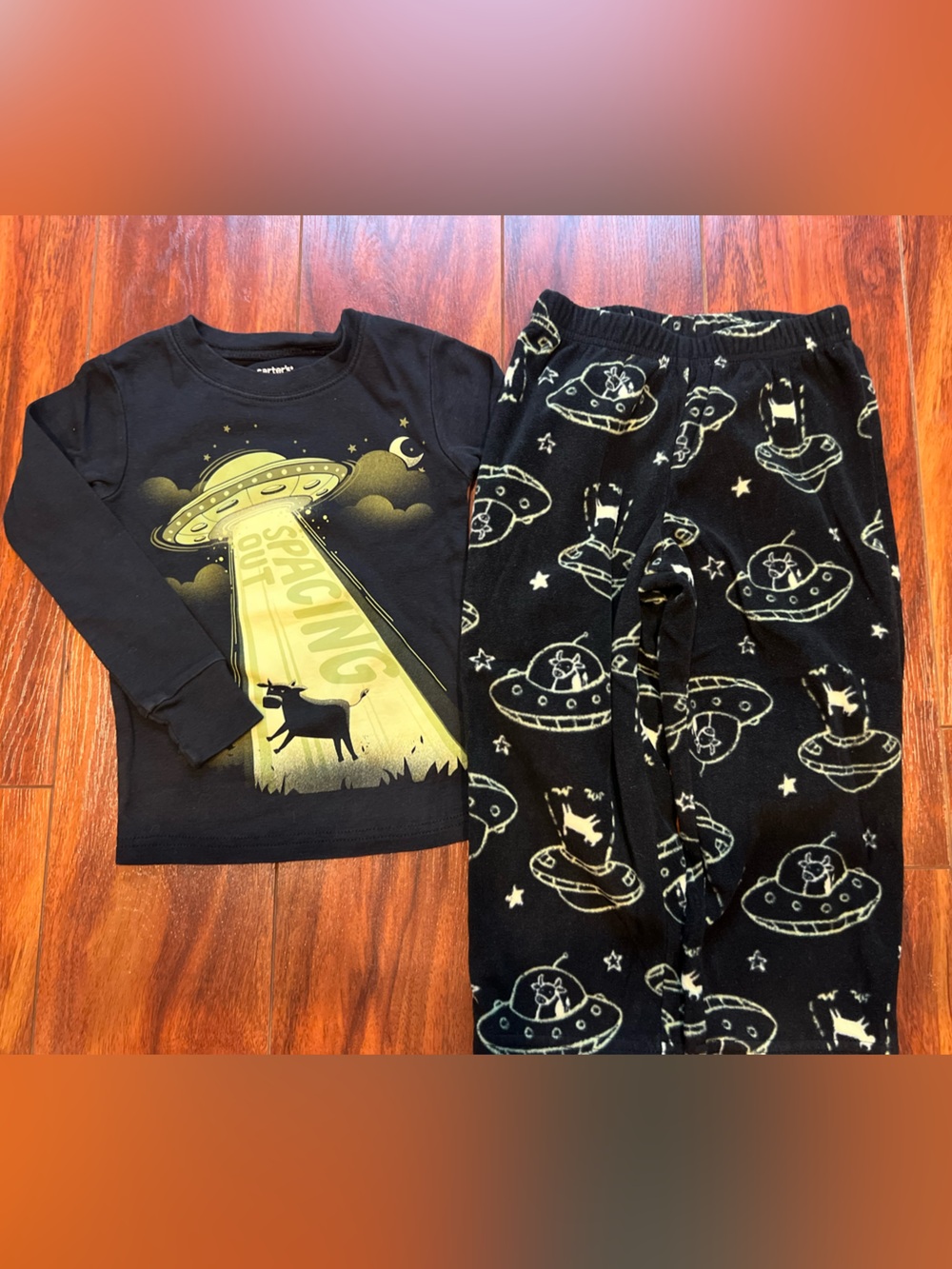 Carters Glow in the Dark Pj Set